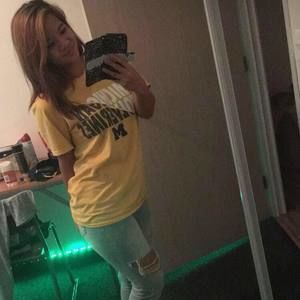 Meet your Posher, Mya